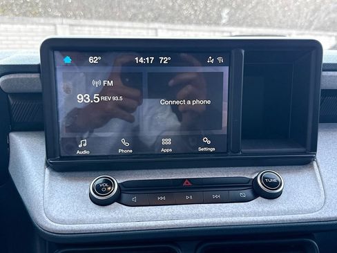 Used 2023 Ford Maverick XLT image 15