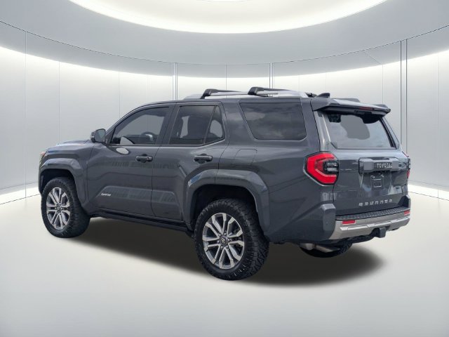 Used 2025 Toyota 4Runner Limited AWD/4WD image 4