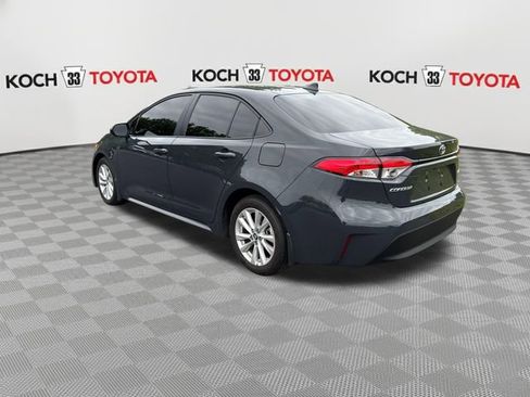Used 2024 Toyota Corolla LE w/ LE Convenience Package FWD image 6
