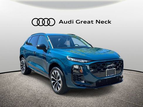 New 2026 Audi Q3 quattro 2.0T AWD/4WD image 10