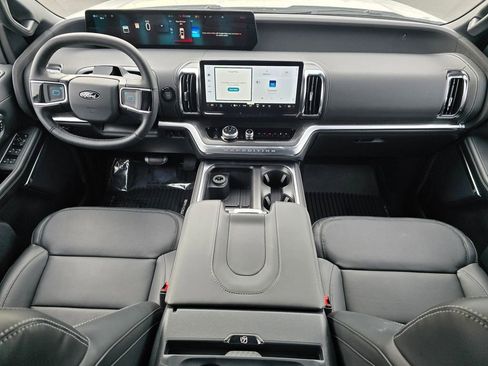 New 2026 Ford Expedition Platinum w/ Stealth Appearance Package AWD/4WD image 10