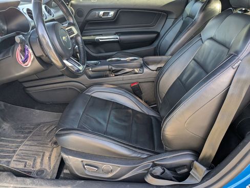 Used 2019 Ford Mustang Premium w/ Equipment Group 201A image 9