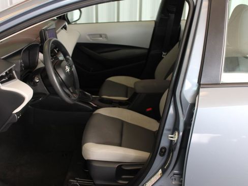 Used 2024 Toyota Corolla LE FWD image 39