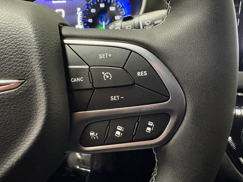 New 2026 Chrysler Voyager LX FWD image 17