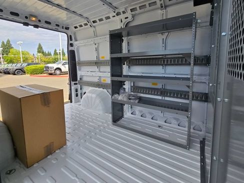 Used 2025 RAM ProMaster 2500 FWD image 22
