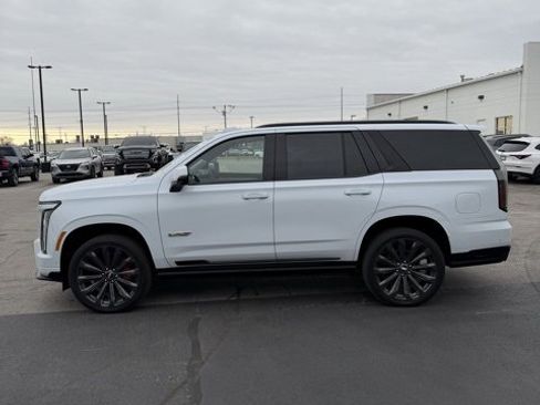 Used 2026 Cadillac Escalade V image 2