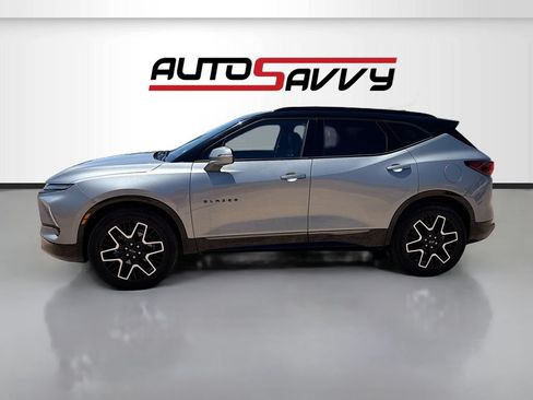 Used 2025 Chevrolet Blazer RS w/ Driver Confidence II Package AWD/4WD image 4