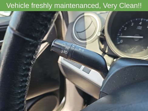 Used 2012 MAZDA MAZDA3 i Touring FWD image 19