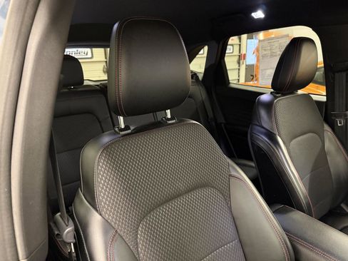 Used 2023 Ford Escape ST-Line w/ Tech Pack #1 image 30