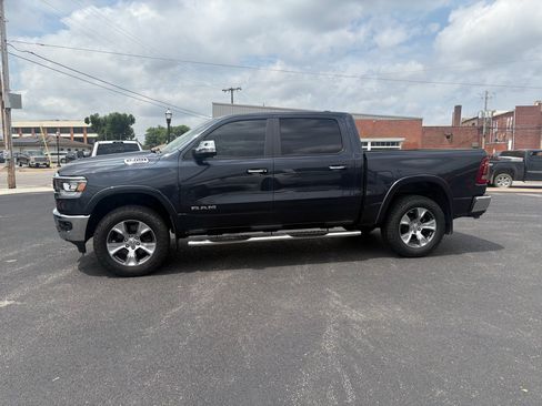 Used 2020 RAM 1500 Laramie AWD/4WD image 1