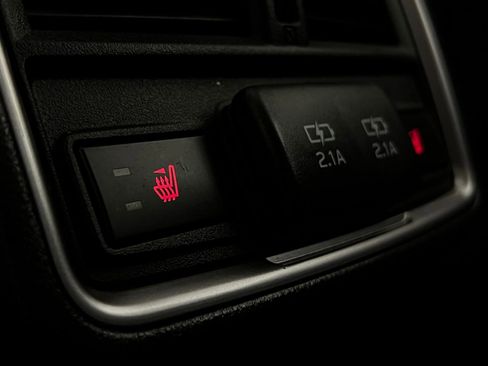 Used 2020 Subaru Forester Touring w/ Popular Package #2 image 30