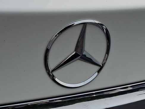 Used 2020 Mercedes-Benz GLA 250 4MATIC image 31