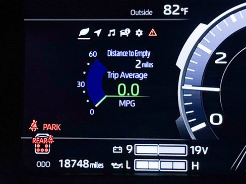 Used 2025 Toyota Sequoia Platinum w/ Tow Technology Package AWD/4WD image 36