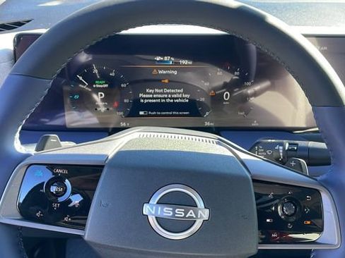 New 2026 Nissan Leaf Platinum+ w/ Cargo Package (Platinum+) image 17