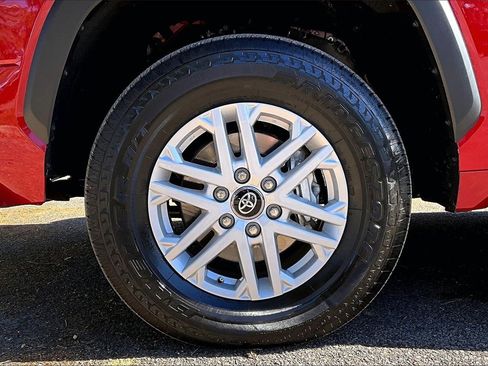 Used 2026 Toyota Tundra SR5 w/ SR5 Premium Package image 30