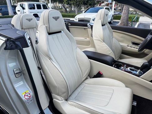 Used 2013 Bentley Continental GT image 20