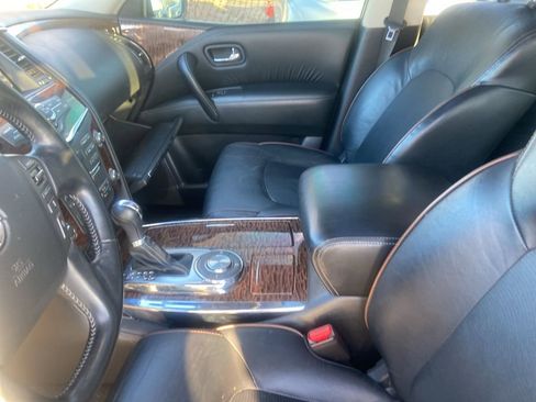 Used 2020 Nissan Armada SL w/ Premium Package image 22