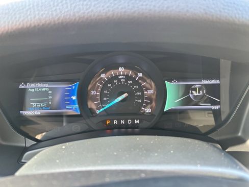 Used 2016 Ford Expedition Limited w/ Equipment Group 301A image 3