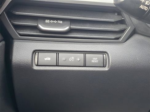 Used 2023 Nissan Altima 2.5 SR image 23