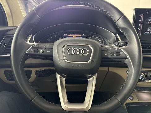 Used 2023 Audi Q5 2.0T Premium w/ Convenience Package AWD/4WD image 13