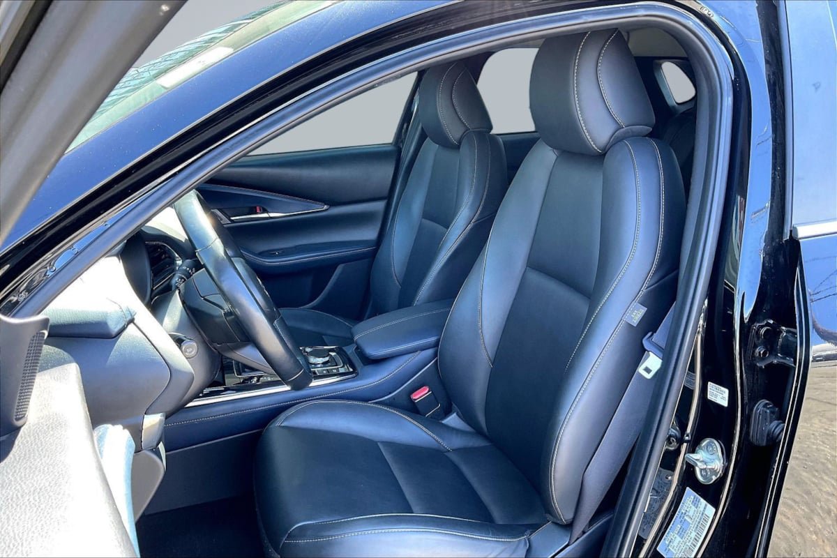 Used 2021 MAZDA CX-30 FWD 2.5 S w/ Preferred Package image 25