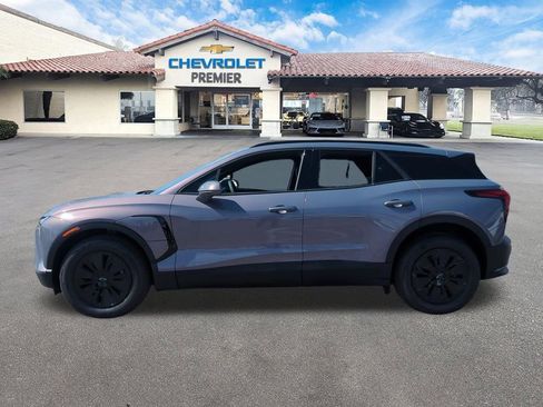 Used 2026 Chevrolet Blazer EV LT FWD image 5