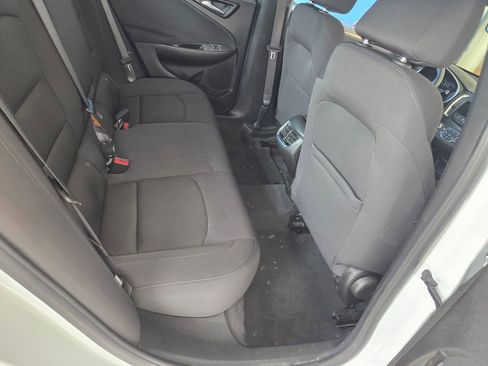 Used 2023 Chevrolet Malibu LT FWD image 25