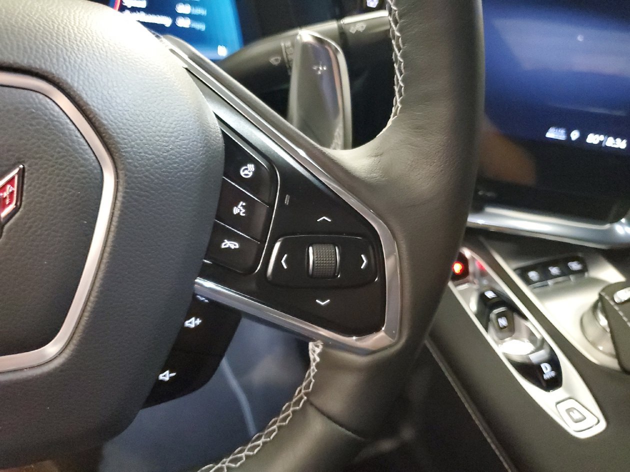 Used 2020 Chevrolet Corvette Stingray Preferred Cpe w/ 2LT Preferred Equipment Group RWD image 21