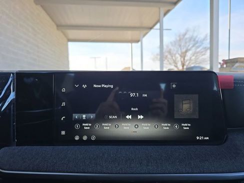 New 2026 Nissan Kicks SV image 8