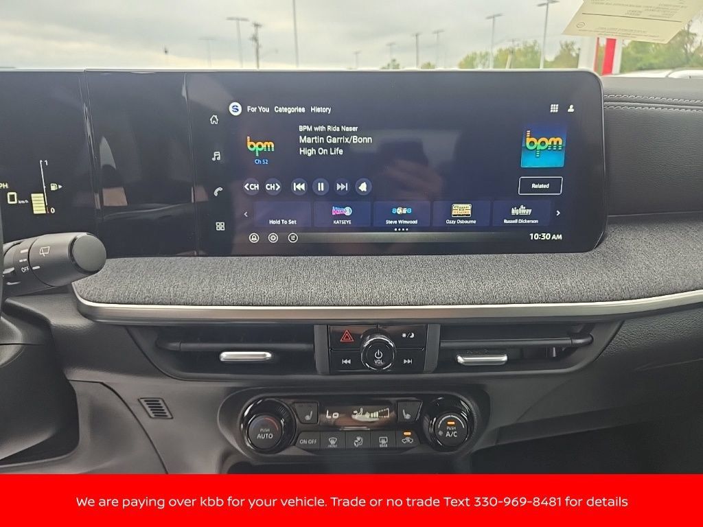 New 2027 Nissan Kicks SV w/ SV Premium Package AWD/4WD image 16