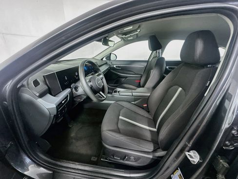 Used 2025 Hyundai Sonata SEL FWD image 13