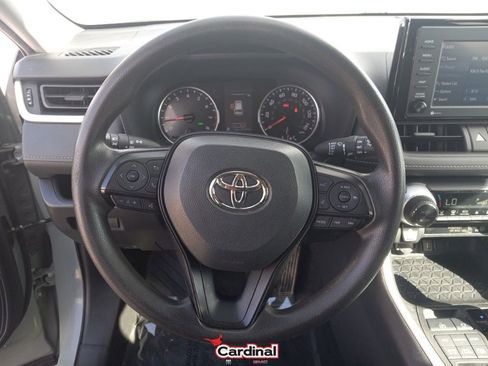 Used 2021 Toyota RAV4 XLE image 24
