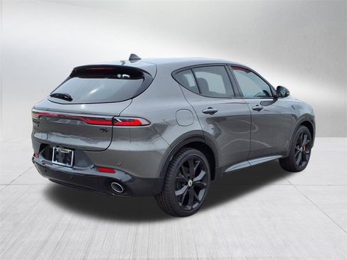 Used 2024 Dodge Hornet R/T image 8