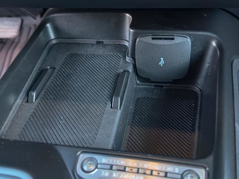 Used 2025 Ford Bronco Outer Banks image 17