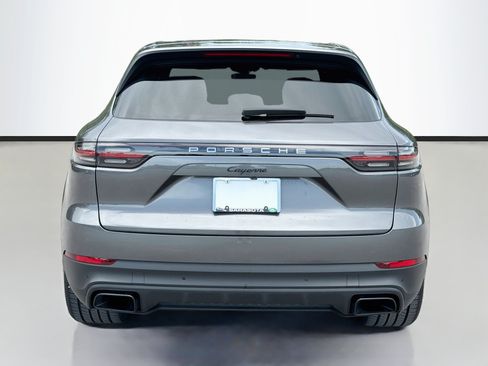 Used 2023 Porsche Cayenne Platinum Edition AWD/4WD image 4