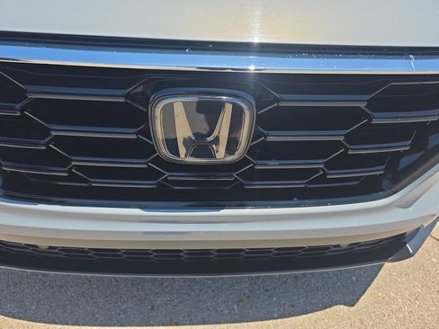 Used 2023 Honda CR-V EX-L image 23