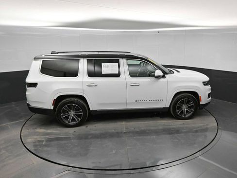 Used 2022 Jeep Grand Wagoneer Series I AWD/4WD image 34