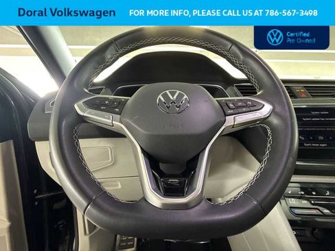 Certified 2023 Volkswagen Tiguan SE R-Line image 15