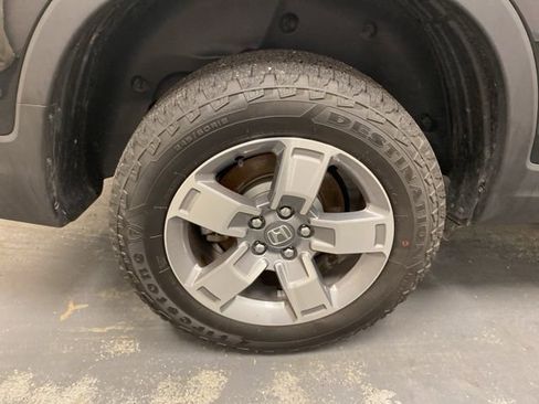 Certified 2025 Honda Ridgeline RTL image 32