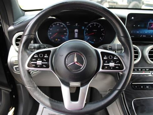 Used 2022 Mercedes-Benz GLC 300 image 22