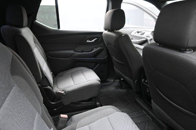 Used 2024 Chevrolet Traverse LT FWD image 32