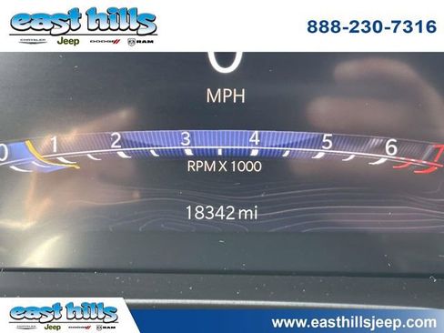 Certified 2022 Jeep Grand Cherokee Overland w/ Adv Protech Group III AWD/4WD image 46