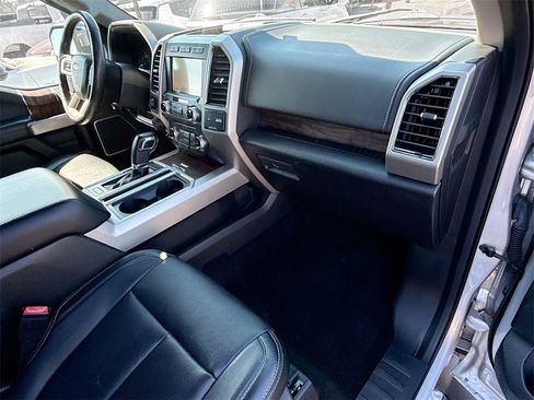 Used 2018 Ford F150 Lariat w/ Equipment Group 502A Luxury image 34