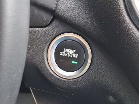 Used 2024 Chevrolet Equinox LT AWD/4WD image 27