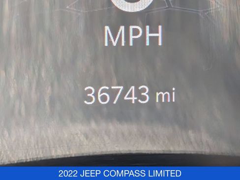Used 2022 Jeep Compass Limited AWD/4WD image 22