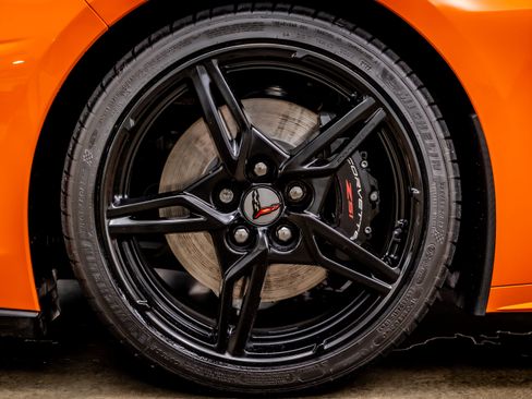 Used 2023 Chevrolet Corvette Stingray Preferred Conv w/ Z51 Performance Package RWD image 34