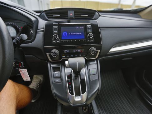 Used 2019 Honda CR-V LX image 8