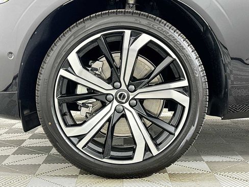 Certified 2025 Volvo XC60 T8 Ultra w/ Protection Package Premier image 26