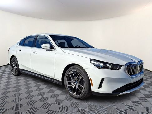 New 2026 BMW 530i xDrive w/ Convenience Package AWD/4WD image 1