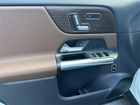 New 2026 Mercedes-Benz GLA 250 4MATIC image 13